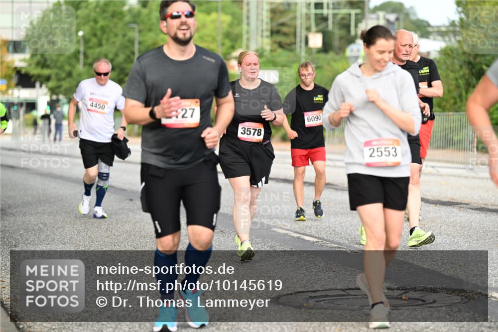 06.09.2026 - CURREX Alsterlauf Dr. Thomas Lammeyer http://msf.ph/oto/10145619 06.09.2026 10:18:47 Laufen 4450, 27, 3578, 6090, 2553 meine-sportfotos.de