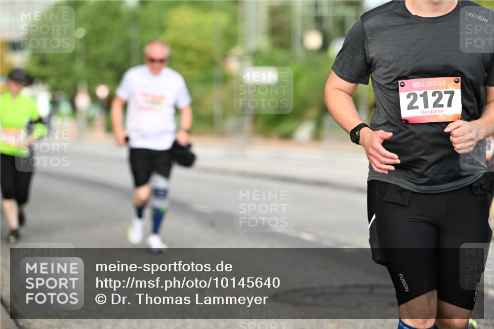 06.09.2026 - CURREX Alsterlauf Dr. Thomas Lammeyer http://msf.ph/oto/10145640 06.09.2026 10:18:49 Laufen 2127 meine-sportfotos.de