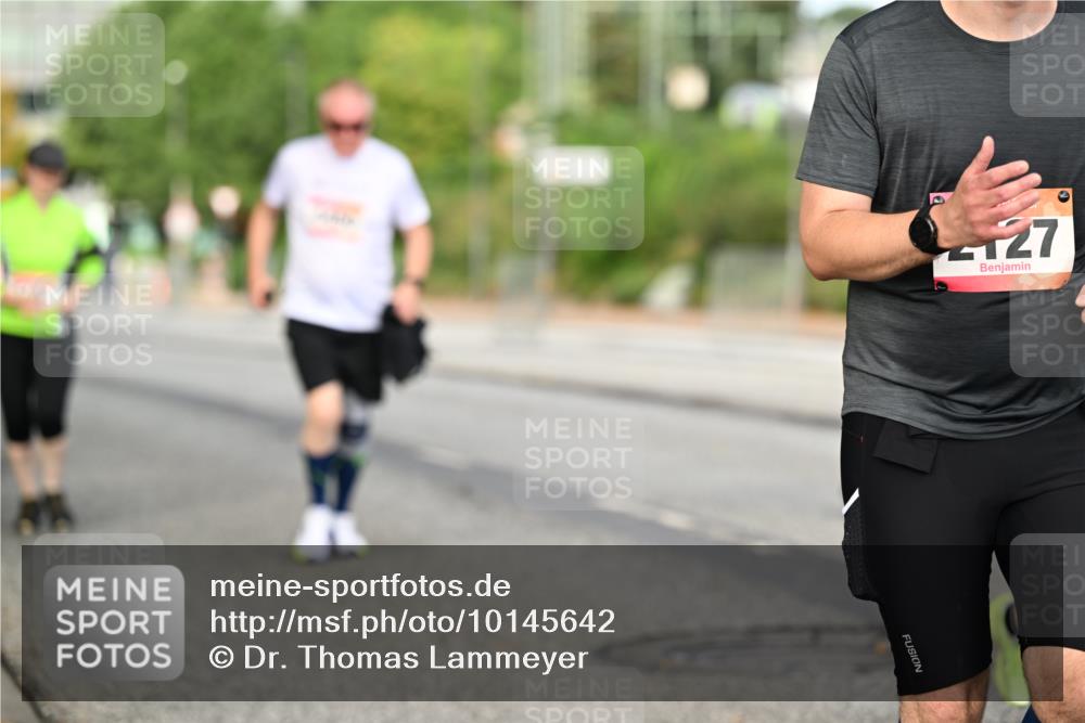 06.09.2026 - CURREX Alsterlauf Dr. Thomas Lammeyer http://msf.ph/oto/10145642 06.09.2026 10:18:49 Laufen 127 meine-sportfotos.de