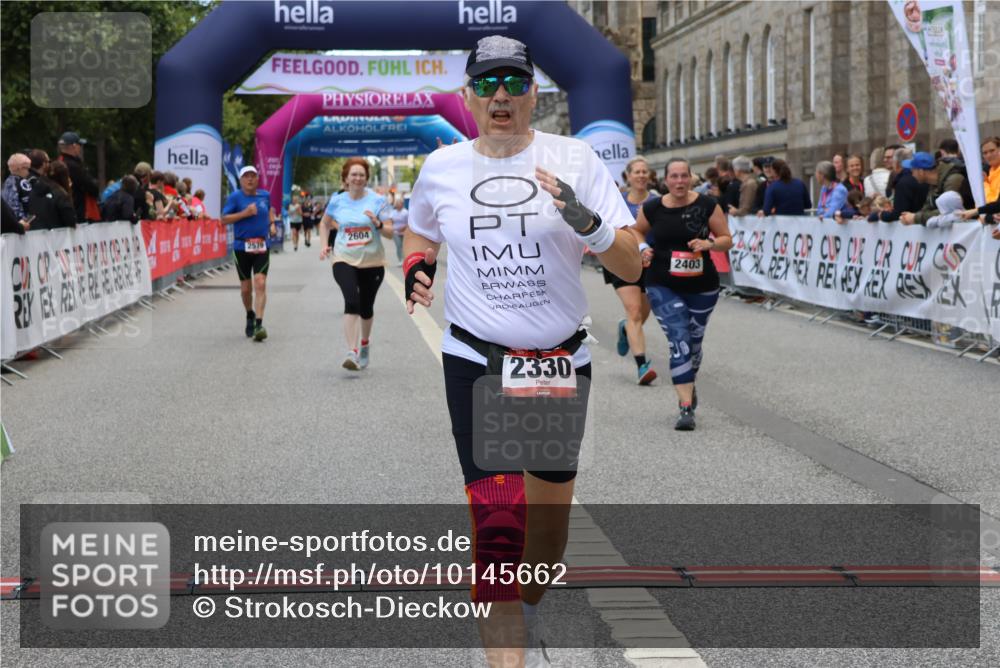 06.09.2026 - CURREX Alsterlauf Strokosch-Dieckow http://msf.ph/oto/10145662 06.09.2026 10:21:22 Ziel 2330, 2403, 2404, 2604, 2712, 5824, 6037, 6038 meine-sportfotos.de
