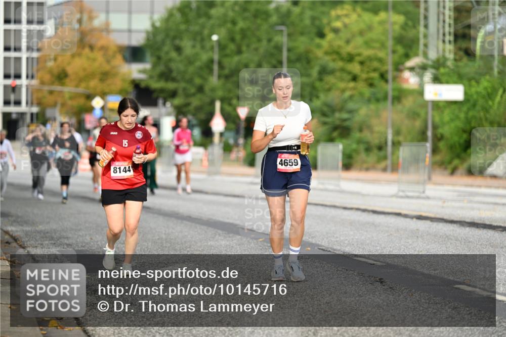 06.09.2026 - CURREX Alsterlauf Dr. Thomas Lammeyer http://msf.ph/oto/10145716 06.09.2026 10:19:15 Laufen 15, 4659, 8144 meine-sportfotos.de