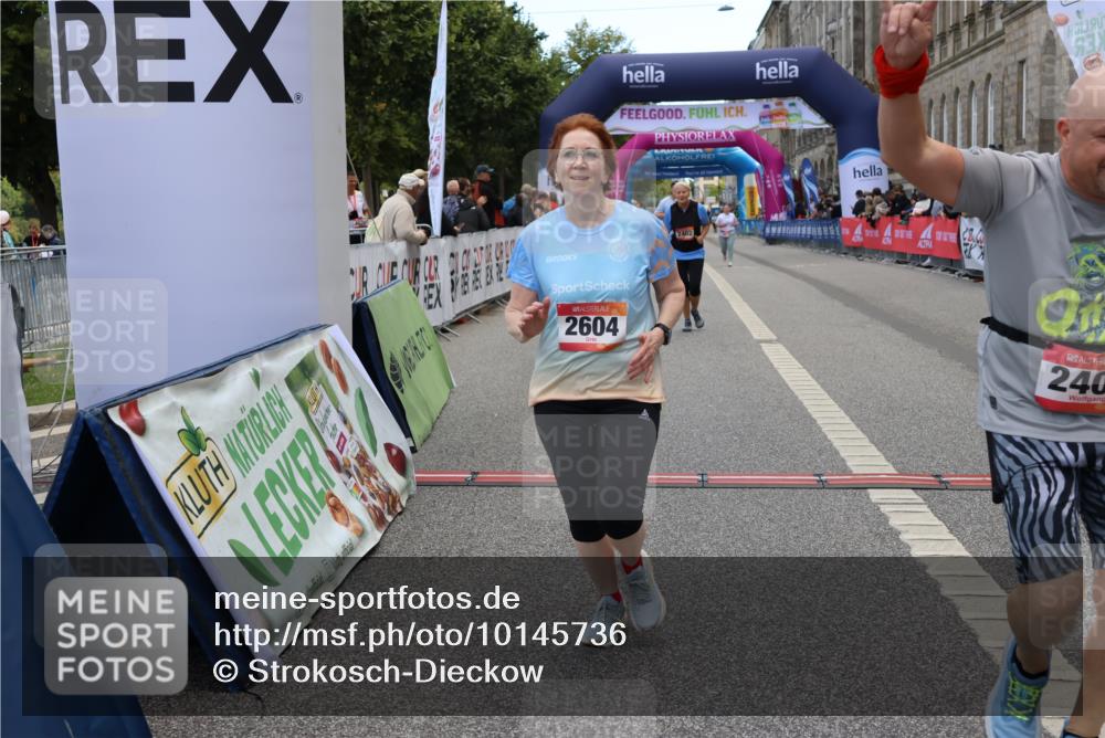 06.09.2026 - CURREX Alsterlauf Strokosch-Dieckow http://msf.ph/oto/10145736 06.09.2026 10:21:26 Ziel 2330, 2402, 2403, 2404, 2579, 2604, 2712, 6037, 6038 meine-sportfotos.de