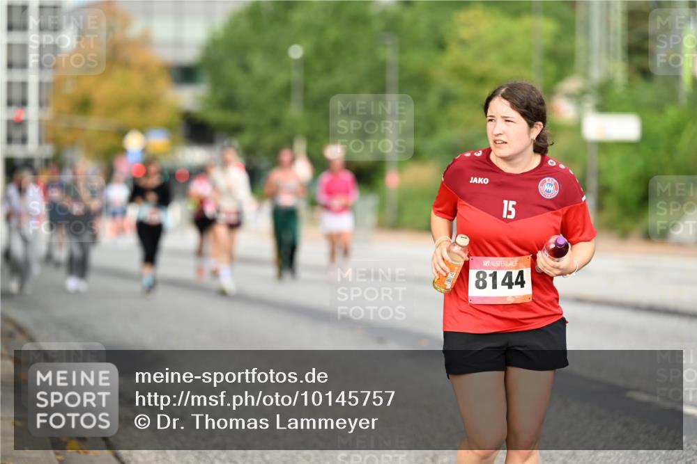 06.09.2026 - CURREX Alsterlauf Dr. Thomas Lammeyer http://msf.ph/oto/10145757 06.09.2026 10:19:19 Laufen 15, 8144 meine-sportfotos.de