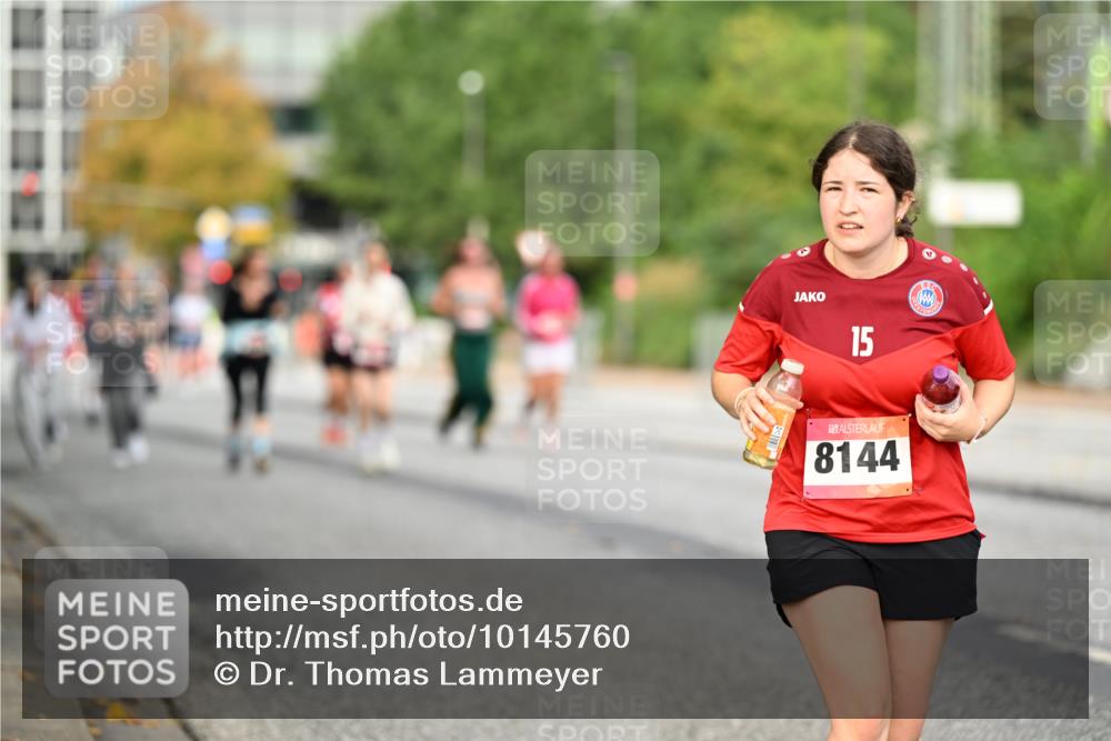 06.09.2026 - CURREX Alsterlauf Dr. Thomas Lammeyer http://msf.ph/oto/10145760 06.09.2026 10:19:20 Laufen 15, 8144 meine-sportfotos.de