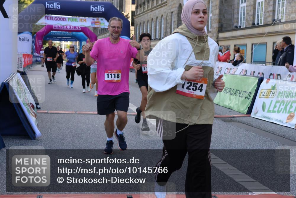 06.09.2026 - CURREX Alsterlauf Strokosch-Dieckow http://msf.ph/oto/10145766 06.09.2026 11:51:54 Ziel 1118, 1123, 1152, 1200, 1240, 1254, 1303, 1327, 1347, 8236, 8325, 8326 meine-sportfotos.de