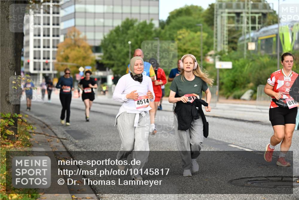 06.09.2026 - CURREX Alsterlauf Dr. Thomas Lammeyer http://msf.ph/oto/10145817 06.09.2026 10:19:32 Laufen 4514, 513, 616 meine-sportfotos.de