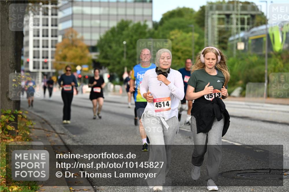 06.09.2026 - CURREX Alsterlauf Dr. Thomas Lammeyer http://msf.ph/oto/10145827 06.09.2026 10:19:33 Laufen 4514, 4513 meine-sportfotos.de