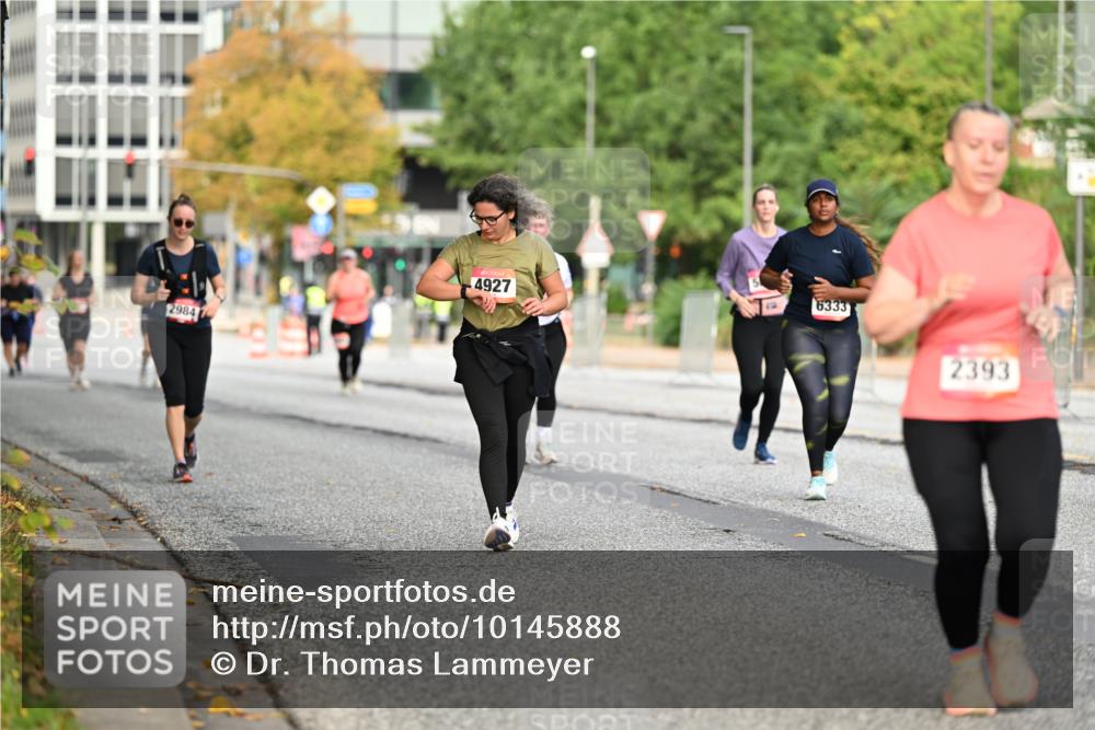06.09.2026 - CURREX Alsterlauf Dr. Thomas Lammeyer http://msf.ph/oto/10145888 06.09.2026 10:19:52 Laufen 2984, 4927, 6333, 2393 meine-sportfotos.de