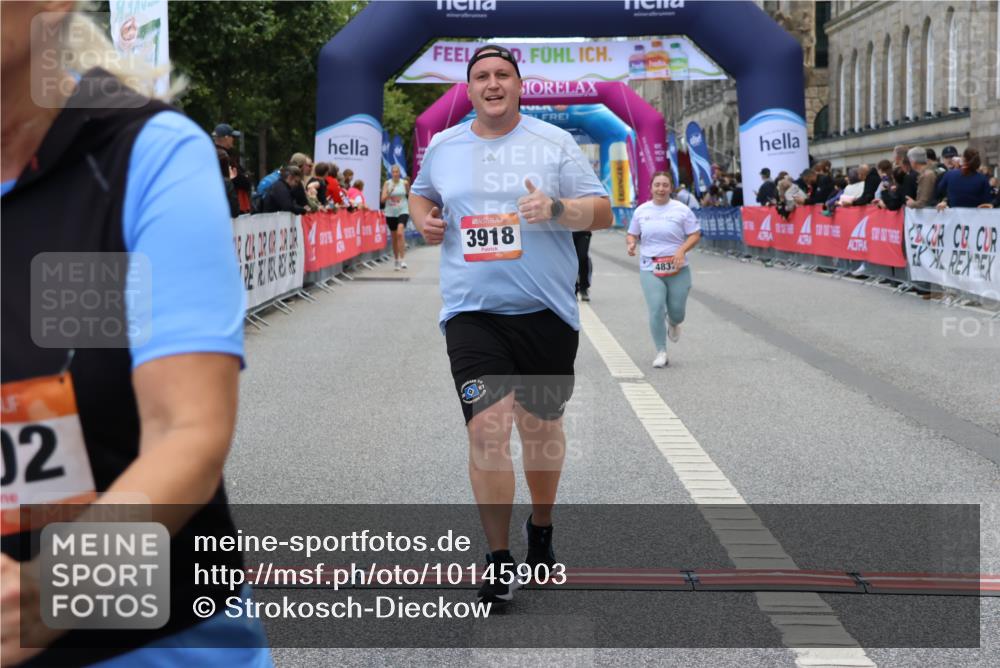 06.09.2026 - CURREX Alsterlauf Strokosch-Dieckow http://msf.ph/oto/10145903 06.09.2026 10:21:33 Ziel 2402, 2579, 3918, 4764, 4837, 4875 meine-sportfotos.de