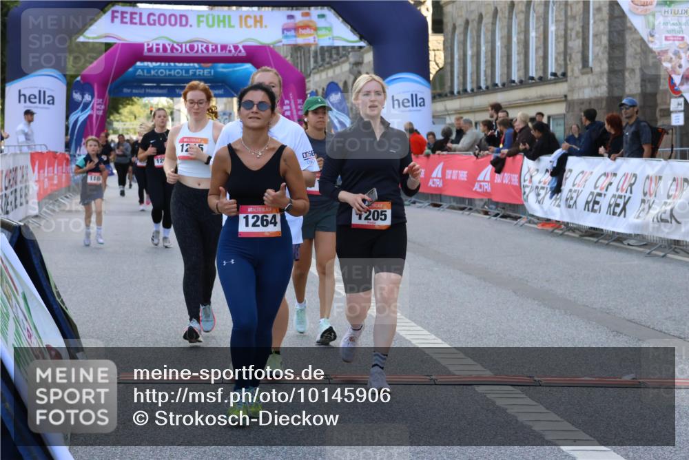 06.09.2026 - CURREX Alsterlauf Strokosch-Dieckow http://msf.ph/oto/10145906 06.09.2026 11:52:17 Ziel 1059, 1120, 1186, 1205, 1206, 1210, 1215, 1244, 1266, 1304, 1330 meine-sportfotos.de