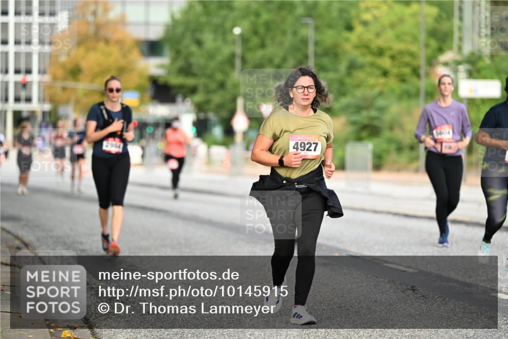 06.09.2026 - CURREX Alsterlauf Dr. Thomas Lammeyer http://msf.ph/oto/10145915 06.09.2026 10:19:55 Laufen 4927, 5604 meine-sportfotos.de
