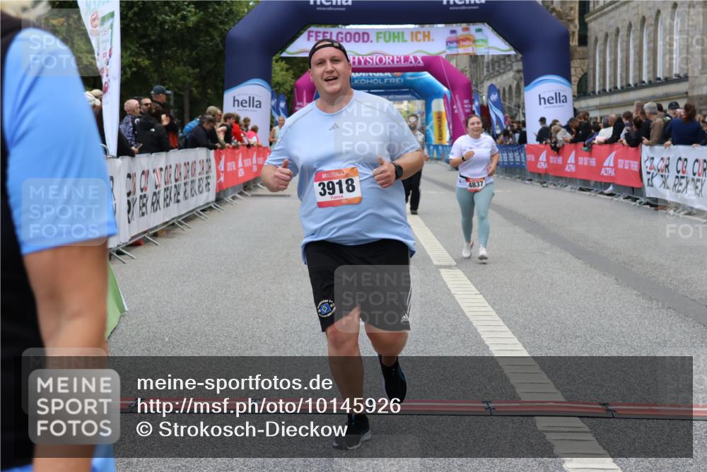06.09.2026 - CURREX Alsterlauf Strokosch-Dieckow http://msf.ph/oto/10145926 06.09.2026 10:21:33 Ziel 2402, 2579, 3918, 4764, 4837, 4875 meine-sportfotos.de