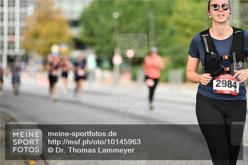06.09.2026 - CURREX Alsterlauf Dr. Thomas Lammeyer http://msf.ph/oto/10145963 06.09.2026 10:20:02 Laufen 2984 meine-sportfotos.de
