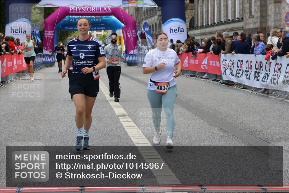 06.09.2026 - CURREX Alsterlauf Strokosch-Dieckow http://msf.ph/oto/10145967 06.09.2026 10:21:35 Ziel 2032, 2038, 2402, 2579, 3918, 4764, 4837, 4875 meine-sportfotos.de