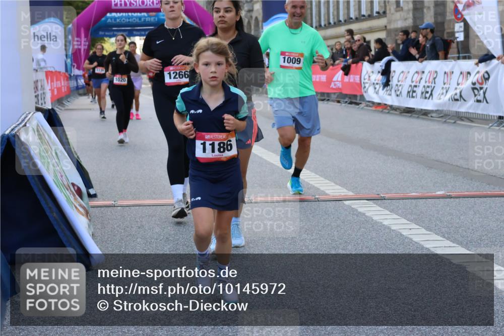 06.09.2026 - CURREX Alsterlauf Strokosch-Dieckow http://msf.ph/oto/10145972 06.09.2026 11:52:23 Ziel 1009, 1020, 1059, 1120, 1186, 1205, 1206, 1215, 1266, 1304 meine-sportfotos.de
