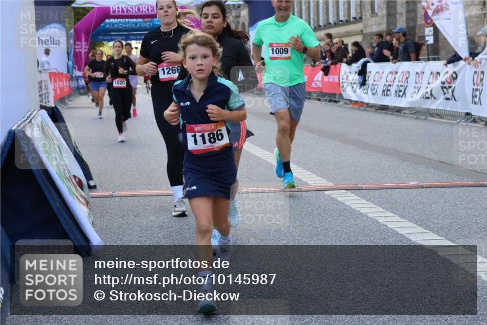 06.09.2026 - CURREX Alsterlauf Strokosch-Dieckow http://msf.ph/oto/10145987 06.09.2026 11:52:23 Ziel 1009, 1020, 1059, 1120, 1186, 1205, 1206, 1215, 1266, 1304 meine-sportfotos.de
