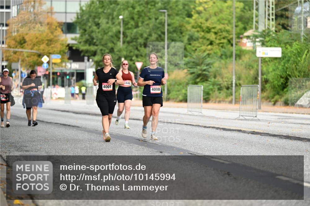06.09.2026 - CURREX Alsterlauf Dr. Thomas Lammeyer http://msf.ph/oto/10145994 06.09.2026 10:20:08 Laufen 4001, 446, 4000 meine-sportfotos.de