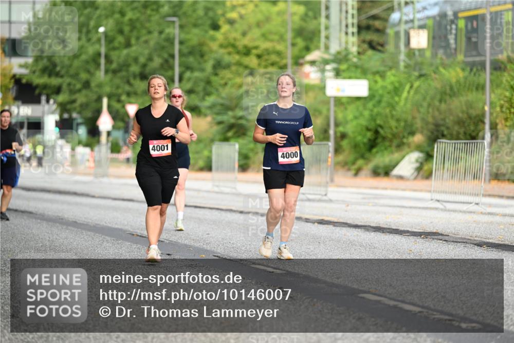 06.09.2026 - CURREX Alsterlauf Dr. Thomas Lammeyer http://msf.ph/oto/10146007 06.09.2026 10:20:11 Laufen 4001, 4000 meine-sportfotos.de