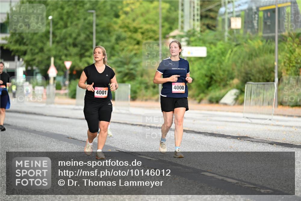 06.09.2026 - CURREX Alsterlauf Dr. Thomas Lammeyer http://msf.ph/oto/10146012 06.09.2026 10:20:12 Laufen 4001, 4000 meine-sportfotos.de