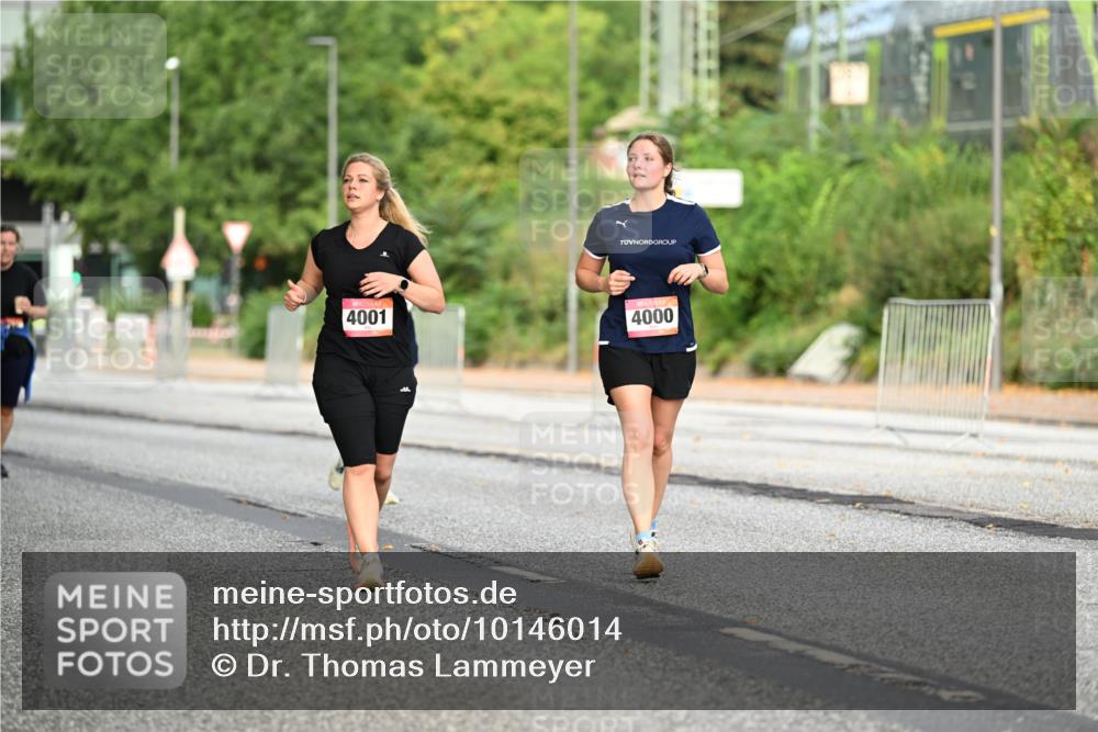 06.09.2026 - CURREX Alsterlauf Dr. Thomas Lammeyer http://msf.ph/oto/10146014 06.09.2026 10:20:12 Laufen 4001, 4000 meine-sportfotos.de