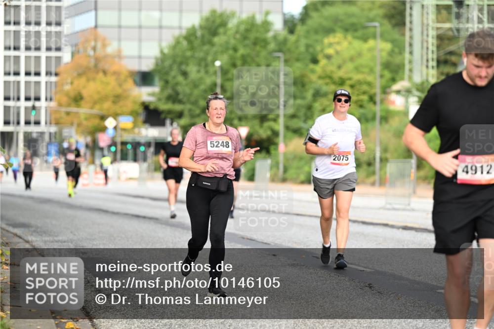 06.09.2026 - CURREX Alsterlauf Dr. Thomas Lammeyer http://msf.ph/oto/10146105 06.09.2026 10:20:36 Laufen 5248, 2075, 4912 meine-sportfotos.de