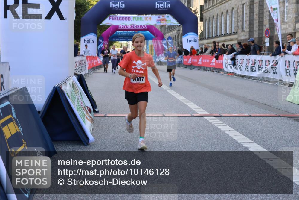 06.09.2026 - CURREX Alsterlauf Strokosch-Dieckow http://msf.ph/oto/10146128 06.09.2026 11:52:39 Ziel 1007, 1075, 1076, 1310, 8028, 8269, 8270 meine-sportfotos.de