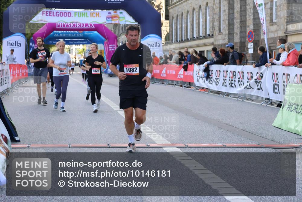 06.09.2026 - CURREX Alsterlauf Strokosch-Dieckow http://msf.ph/oto/10146181 06.09.2026 11:52:46 Ziel 1077, 1082, 1310, 1340, 3821, 3822, 8137 meine-sportfotos.de