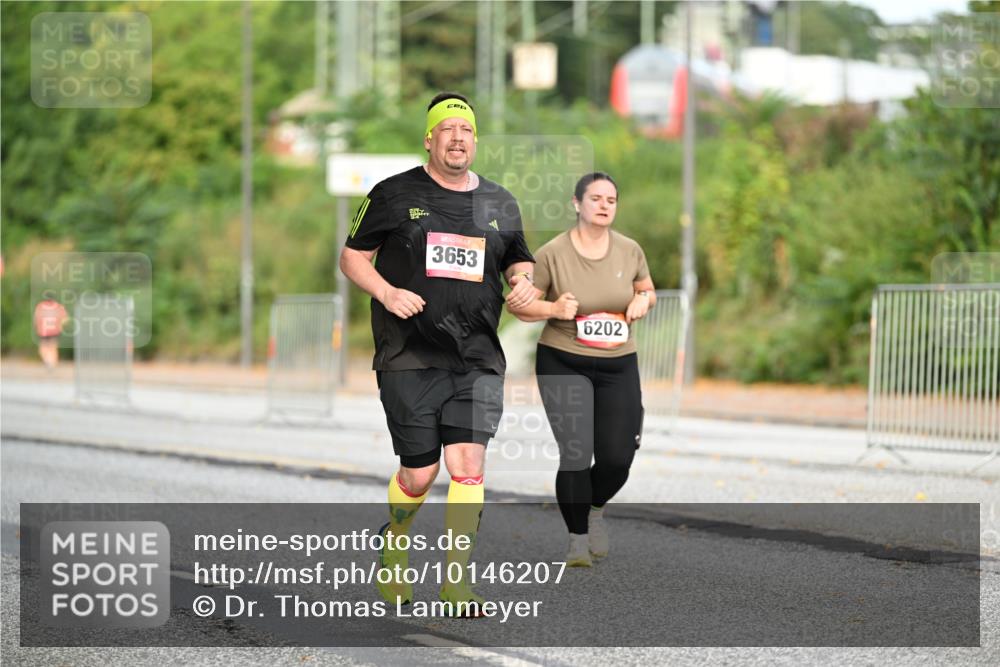 06.09.2026 - CURREX Alsterlauf Dr. Thomas Lammeyer http://msf.ph/oto/10146207 06.09.2026 10:20:59 Laufen 3653, 6202 meine-sportfotos.de
