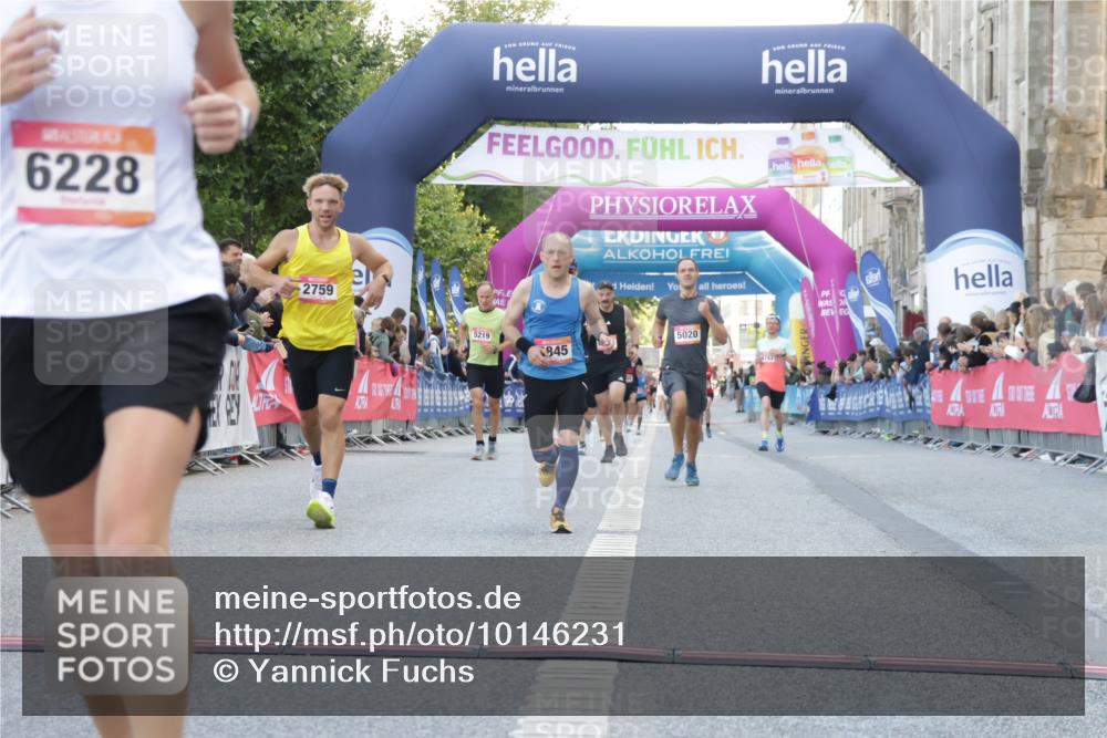 06.09.2026 - CURREX Alsterlauf Yannick Fuchs http://msf.ph/oto/10146231 06.09.2026 09:47:52 Ziel 2759, 4145, 5020, 5704, 5845, 6228, 6262 meine-sportfotos.de