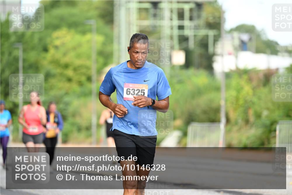 06.09.2026 - CURREX Alsterlauf Dr. Thomas Lammeyer http://msf.ph/oto/10146328 06.09.2026 10:21:16 Laufen 6325 meine-sportfotos.de