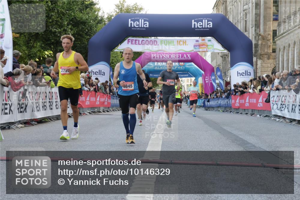 06.09.2026 - CURREX Alsterlauf Yannick Fuchs http://msf.ph/oto/10146329 06.09.2026 09:47:53 Ziel 2759, 4145, 4718, 5020, 5704, 5845, 6228, 6262 meine-sportfotos.de