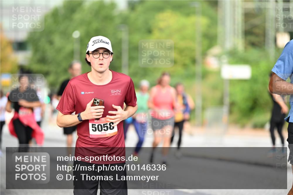 06.09.2026 - CURREX Alsterlauf Dr. Thomas Lammeyer http://msf.ph/oto/10146336 06.09.2026 10:21:17 Laufen 0, 5058 meine-sportfotos.de