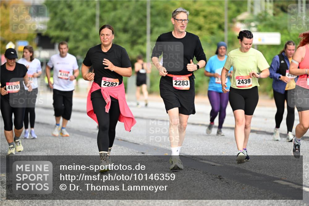 06.09.2026 - CURREX Alsterlauf Dr. Thomas Lammeyer http://msf.ph/oto/10146359 06.09.2026 10:21:21 Laufen 4170, 4306, 2282, 2283, 2439 meine-sportfotos.de