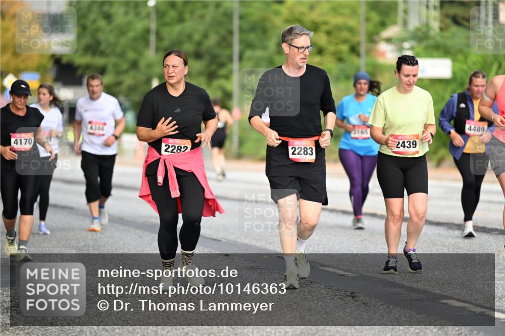 06.09.2026 - CURREX Alsterlauf Dr. Thomas Lammeyer http://msf.ph/oto/10146363 06.09.2026 10:21:21 Laufen 4170, 4300, 2282, 2283, 2439, 4489 meine-sportfotos.de