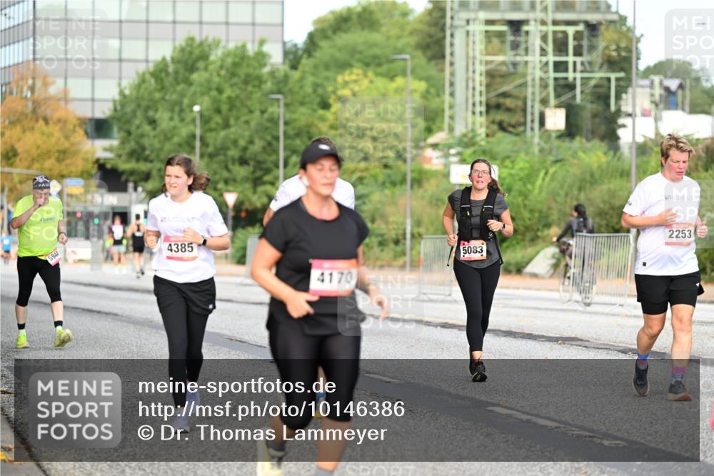 06.09.2026 - CURREX Alsterlauf Dr. Thomas Lammeyer http://msf.ph/oto/10146386 06.09.2026 10:21:27 Laufen 5944, 4385, 4170, 5083, 2253 meine-sportfotos.de