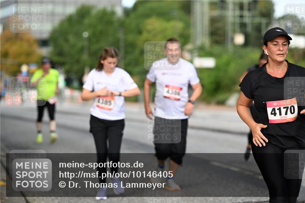 06.09.2026 - CURREX Alsterlauf Dr. Thomas Lammeyer http://msf.ph/oto/10146405 06.09.2026 10:21:29 Laufen 4385, 43, 06, 4170 meine-sportfotos.de
