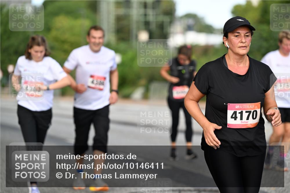 06.09.2026 - CURREX Alsterlauf Dr. Thomas Lammeyer http://msf.ph/oto/10146411 06.09.2026 10:21:29 Laufen 360, 4170 meine-sportfotos.de