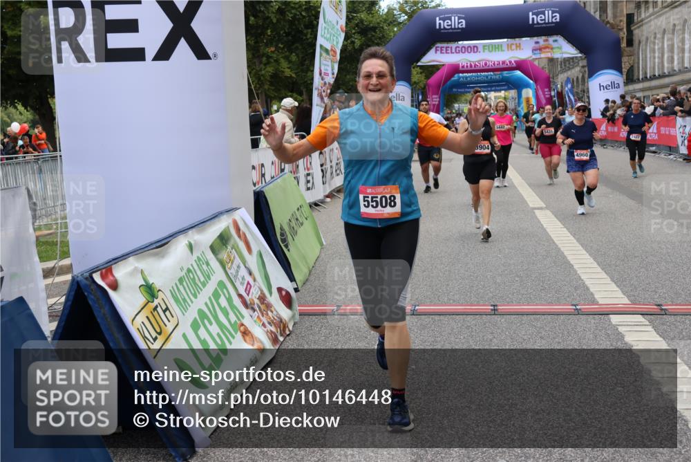 06.09.2026 - CURREX Alsterlauf Strokosch-Dieckow http://msf.ph/oto/10146448 06.09.2026 10:21:58 Ziel 2103, 2422, 3538, 3904, 3910, 3983, 4025, 4869, 4880, 4960, 5431, 5442, 5508, 8232 meine-sportfotos.de