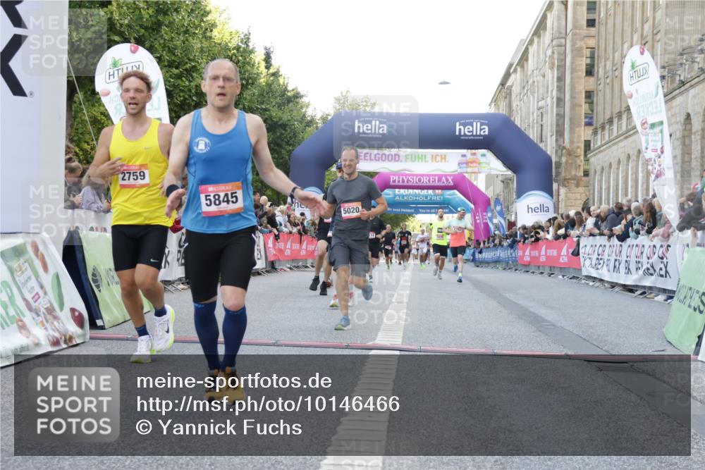 06.09.2026 - CURREX Alsterlauf Yannick Fuchs http://msf.ph/oto/10146466 06.09.2026 09:47:55 Ziel 2114, 2759, 4145, 4718, 4743, 5020, 5219, 5704, 5845, 6228, 6262 meine-sportfotos.de