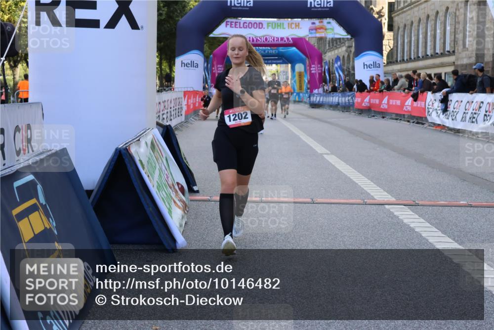 06.09.2026 - CURREX Alsterlauf Strokosch-Dieckow http://msf.ph/oto/10146482 06.09.2026 11:53:11 Ziel 1040, 1202, 8155 meine-sportfotos.de