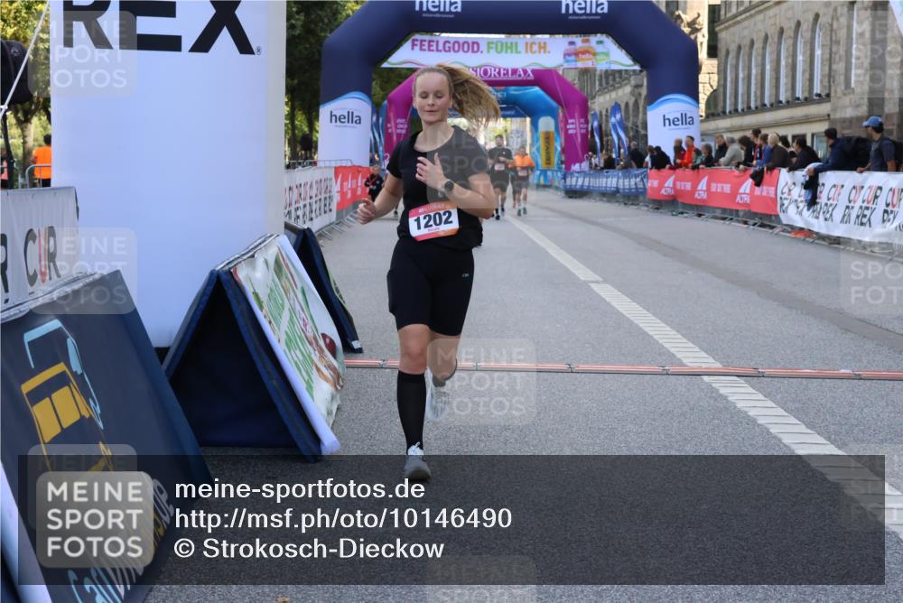 06.09.2026 - CURREX Alsterlauf Strokosch-Dieckow http://msf.ph/oto/10146490 06.09.2026 11:53:11 Ziel 1040, 1202, 8155 meine-sportfotos.de