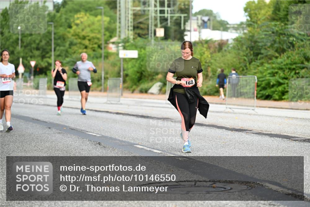 06.09.2026 - CURREX Alsterlauf Dr. Thomas Lammeyer http://msf.ph/oto/10146550 06.09.2026 10:21:58 Laufen 4978, 168 meine-sportfotos.de