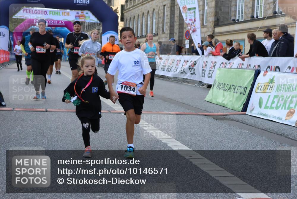 06.09.2026 - CURREX Alsterlauf Strokosch-Dieckow http://msf.ph/oto/10146571 06.09.2026 11:53:20 Ziel 1026, 1034, 1095, 1096, 1114, 1115, 1130, 1317, 1329, 8048 meine-sportfotos.de