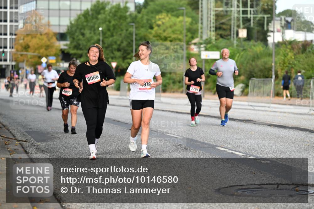 06.09.2026 - CURREX Alsterlauf Dr. Thomas Lammeyer http://msf.ph/oto/10146580 06.09.2026 10:22:02 Laufen 4095, 5066, 978, 2791 meine-sportfotos.de