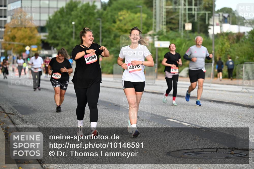 06.09.2026 - CURREX Alsterlauf Dr. Thomas Lammeyer http://msf.ph/oto/10146591 06.09.2026 10:22:03 Laufen 4095, 5066, 4978, 2791 meine-sportfotos.de