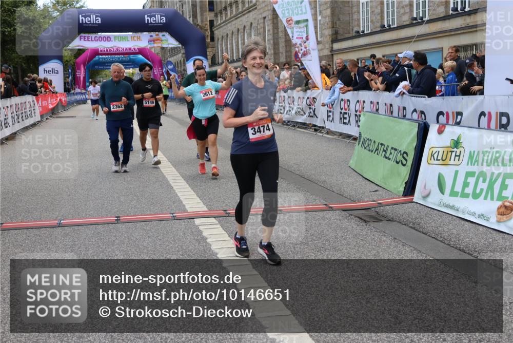 06.09.2026 - CURREX Alsterlauf Strokosch-Dieckow http://msf.ph/oto/10146651 06.09.2026 10:22:06 Ziel 2103, 2362, 2422, 2612, 2613, 3474, 3707, 3904, 3983, 4118, 4260, 4261, 4486, 4960, 5149, 5431, 5442 meine-sportfotos.de