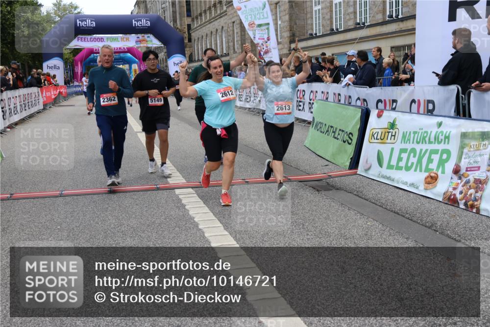 06.09.2026 - CURREX Alsterlauf Strokosch-Dieckow http://msf.ph/oto/10146721 06.09.2026 10:22:08 Ziel 2362, 2422, 2481, 2612, 2613, 3427, 3474, 3707, 3983, 4118, 4260, 4261, 4485, 4486, 5149, 5431, 5442, 5897 meine-sportfotos.de