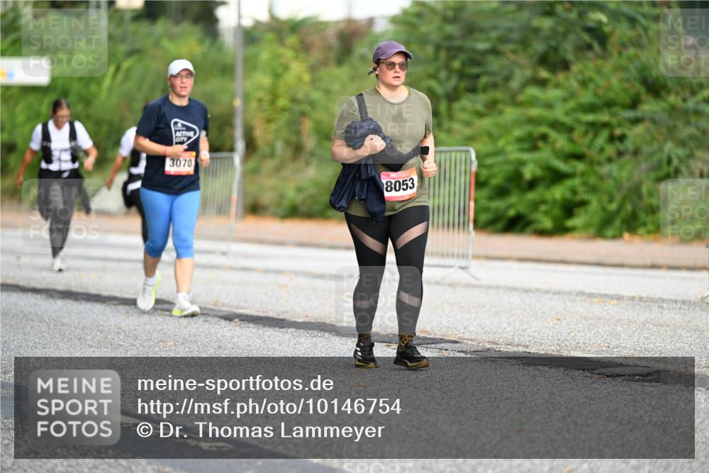06.09.2026 - CURREX Alsterlauf Dr. Thomas Lammeyer http://msf.ph/oto/10146754 06.09.2026 10:22:49 Laufen 3070, 8053 meine-sportfotos.de