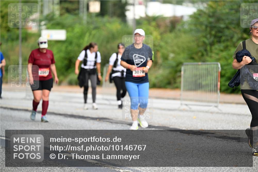 06.09.2026 - CURREX Alsterlauf Dr. Thomas Lammeyer http://msf.ph/oto/10146767 06.09.2026 10:22:51 Laufen 3070 meine-sportfotos.de