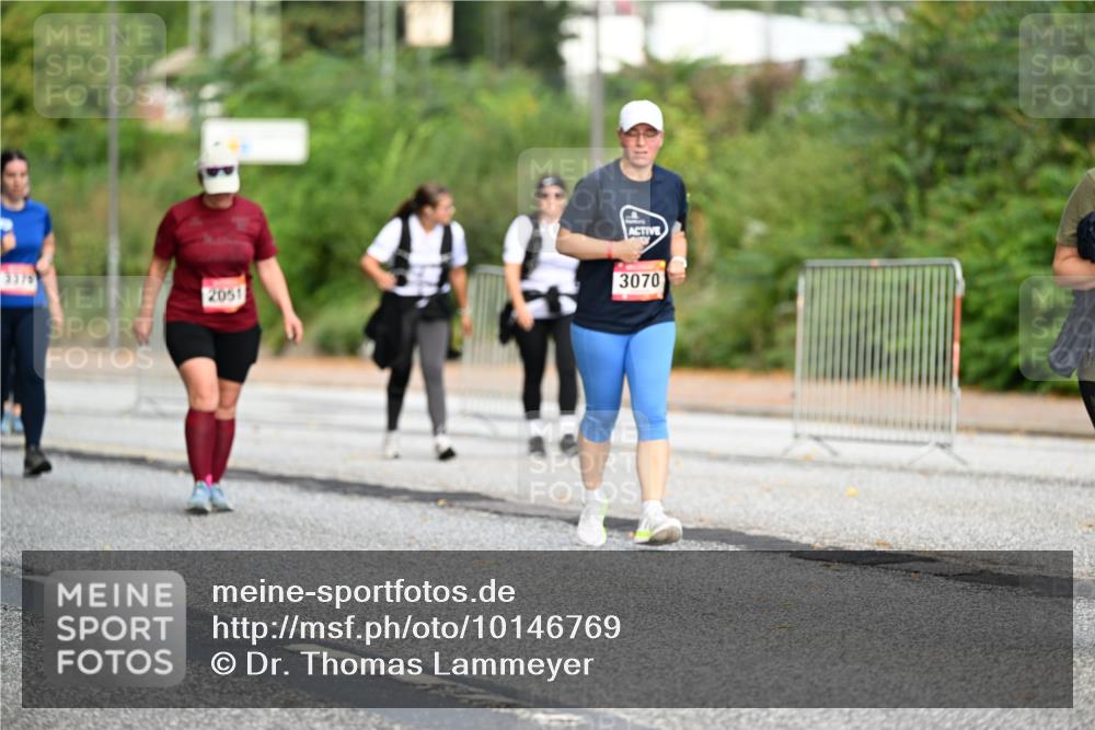 06.09.2026 - CURREX Alsterlauf Dr. Thomas Lammeyer http://msf.ph/oto/10146769 06.09.2026 10:22:51 Laufen 3070, 2051 meine-sportfotos.de